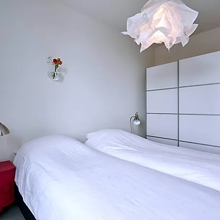 View 4* אמסטרדם