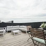View 4*