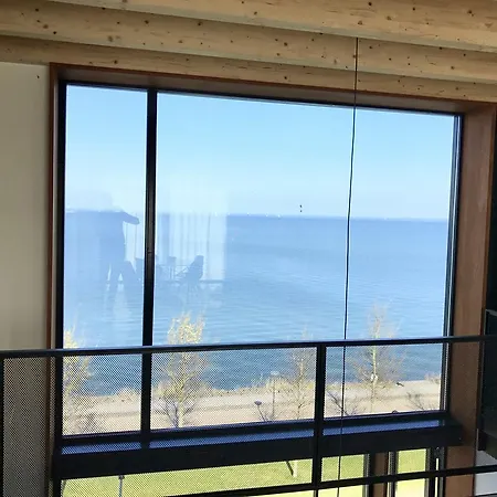 View 4*